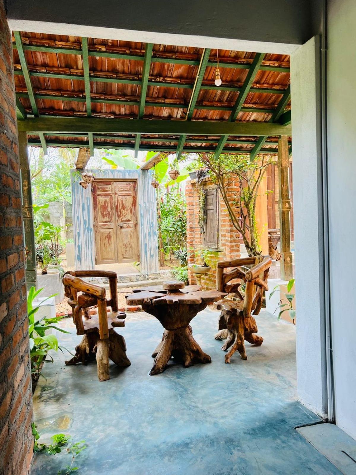Gomez Place Negombo Extérieur photo