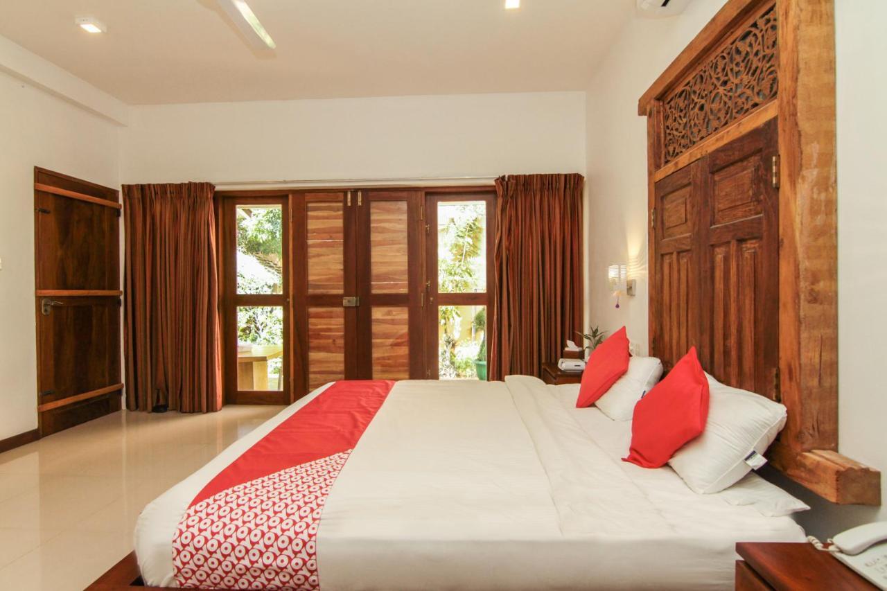 Gomez Place Negombo Extérieur photo